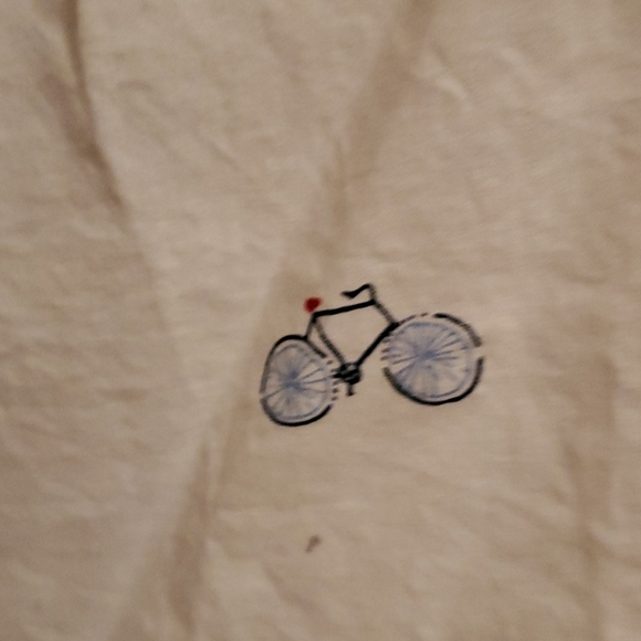 White button down with blue bicycles - Picture 4 of 4